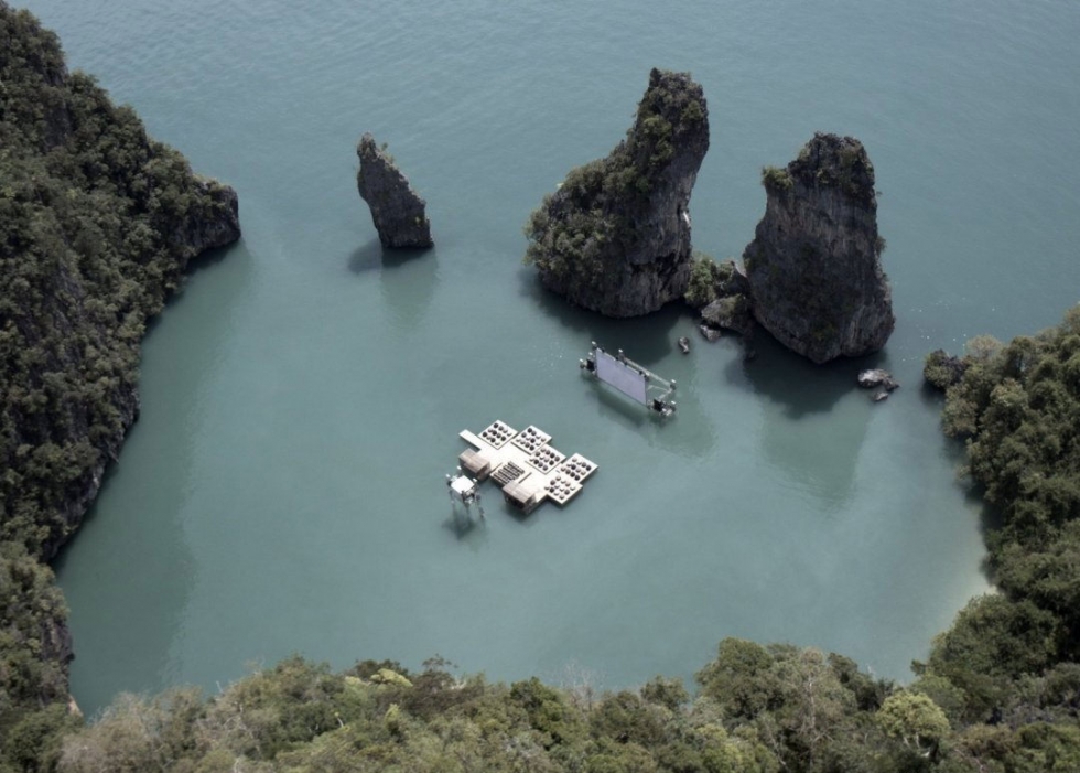 Floating Movie Theater in Thailand
