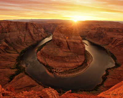 Horseshoe Bend in Arizona – Good Spot for Travel Photography