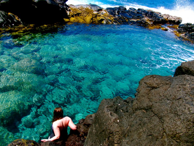Amazing Swim in a Natural Pool of Queen's Bath, Hawaii