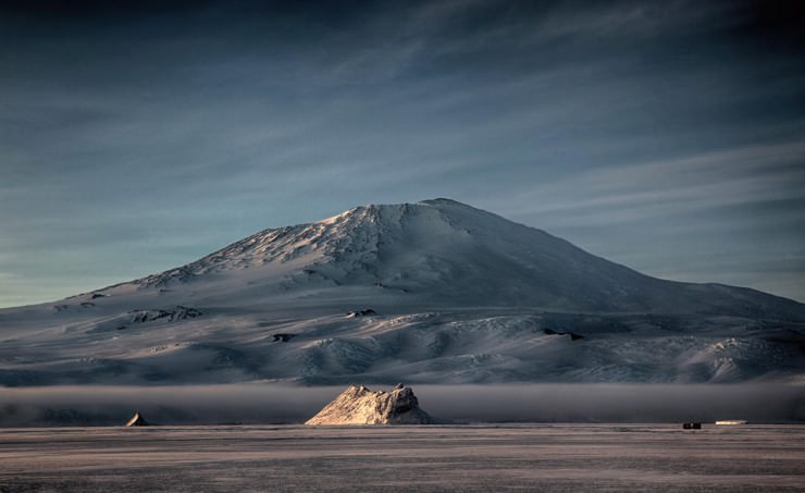 خارج از این تجربه جهانی در McMurdo صدا، قطب جنوب