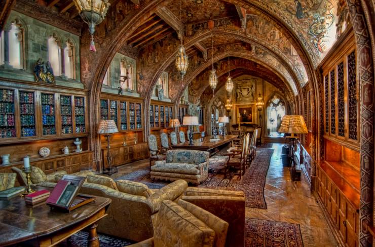 Visit the Stunningly Luxurious Hearst Castle in California, USA