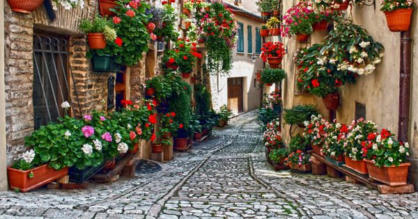 Top 10 Romantic Historic Villages