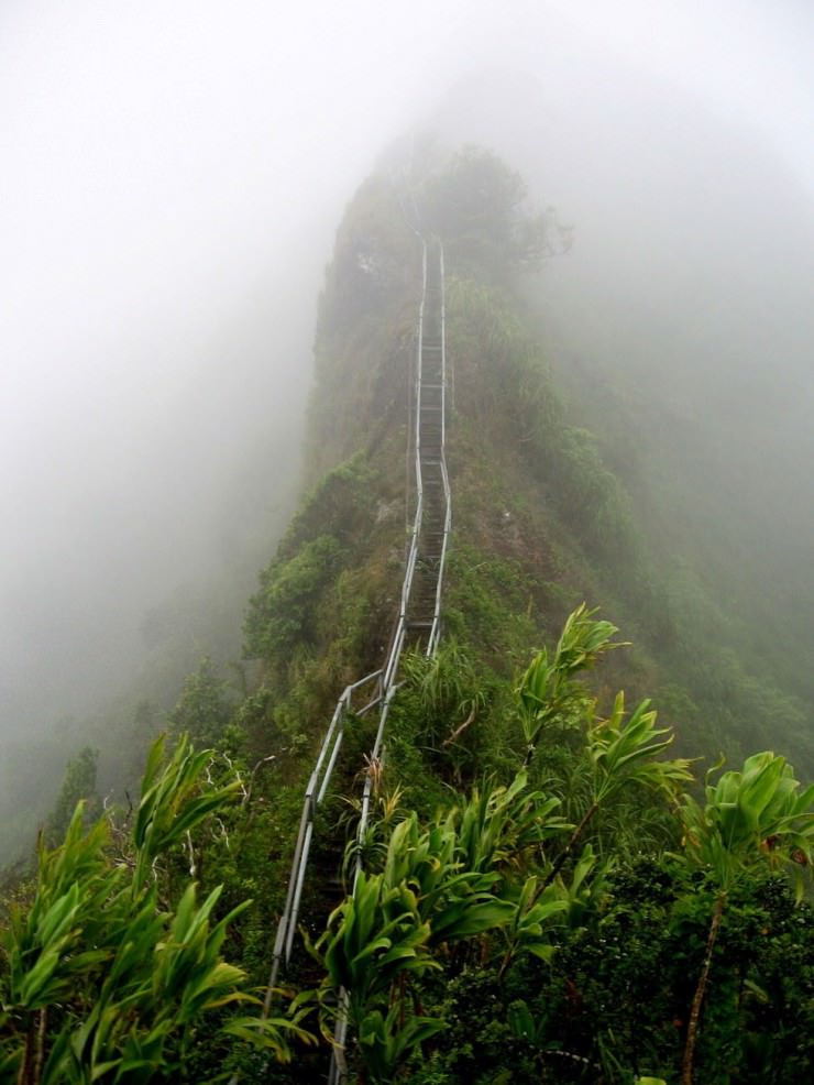 The Stairway to Heaven – a Forbidden Attraction in Hawaii