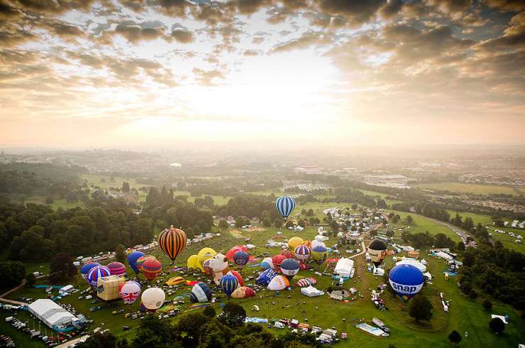 Top 10 Hot Air Ballooning-bristol-Photo by Adam Gasson