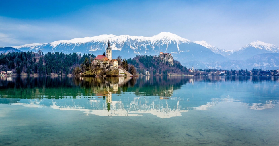 Lake-Bled-Photo-by-Cory-Schadt-980x513.jpg