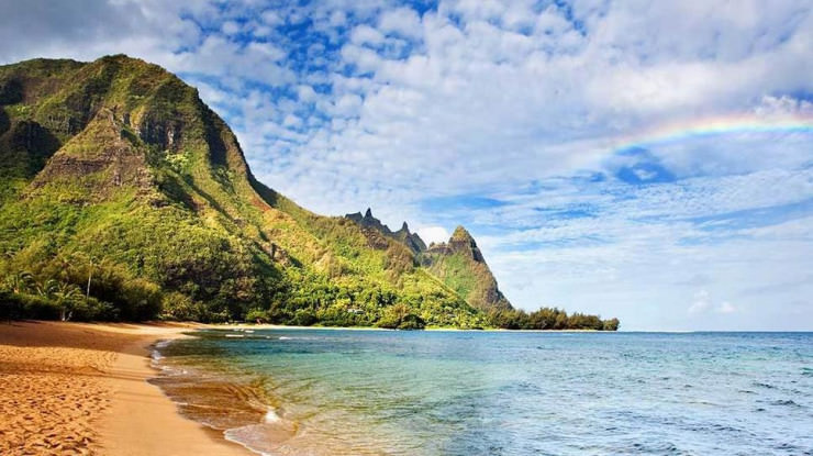 Top Things to See and Do in Hawaii-Beaches-Photo by Monica & Michael Sweet