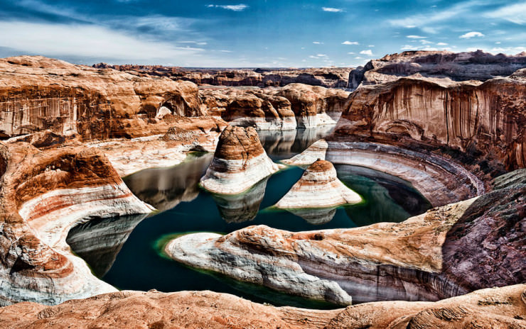 Reflection Canyon-Photo by Chen Su