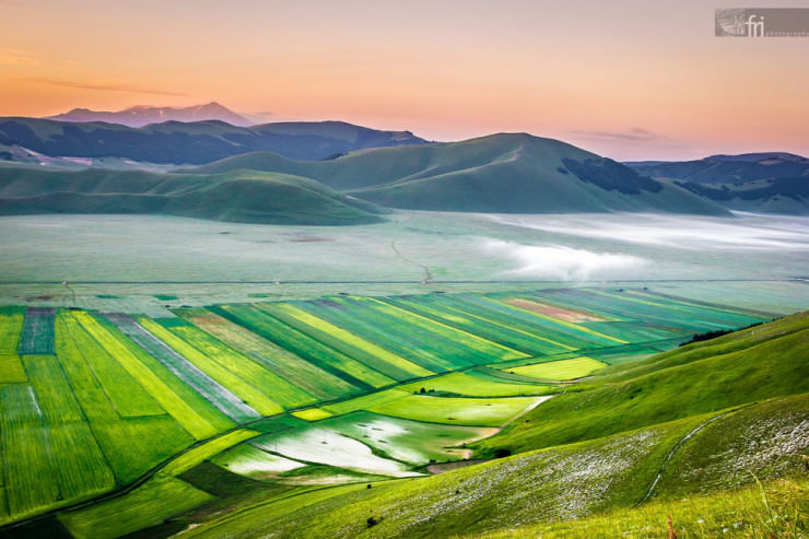 Top 10 Paragliding Sites-Castelluccio-Photo by Francesco Riccardo Iacomino2