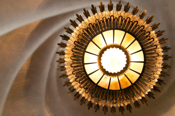 Top 10 Spiral-Casa Batlló-Photo by Laurent Dupont