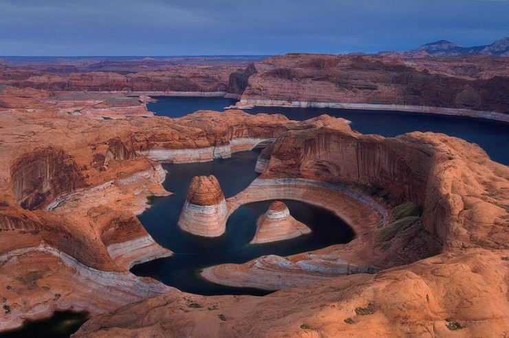 Lake Powell Stunning Lake in the Canyons, USA Places
