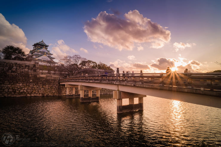 Top 10 Castles-Osaka-Photo by Poomillust Orz