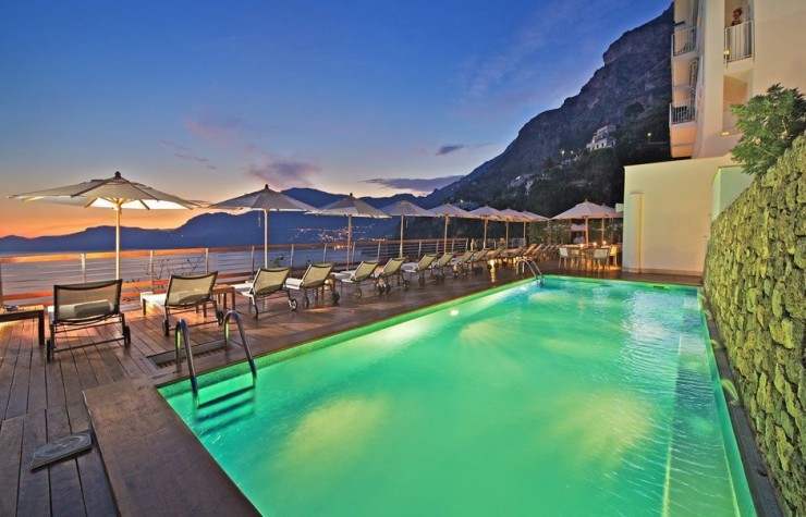 Top 10 Resorts-Italy3