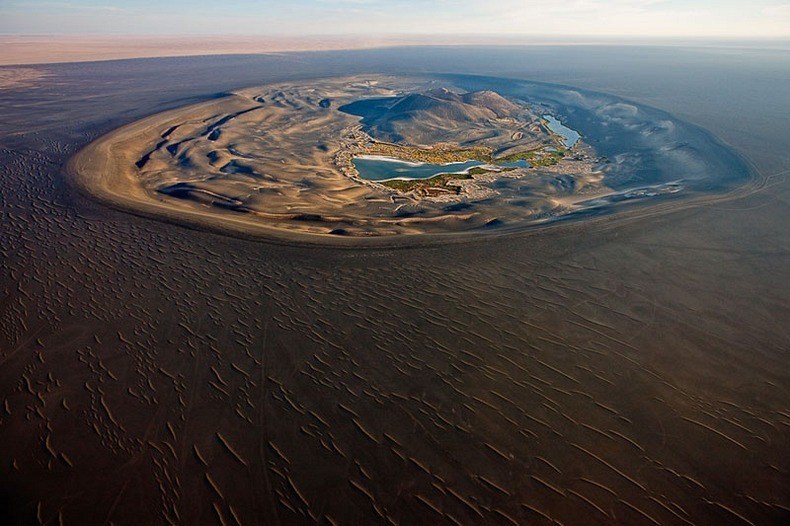 Waw an Namus – an Ethereal Volcanic Oasis in the Sahara, Libya