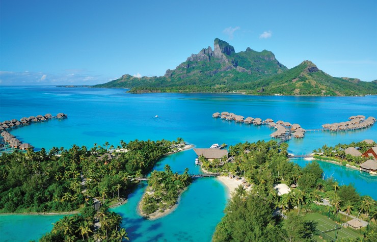 Top 10 Bungalows-Bora-Photo by Four Seasons Bora Bora5