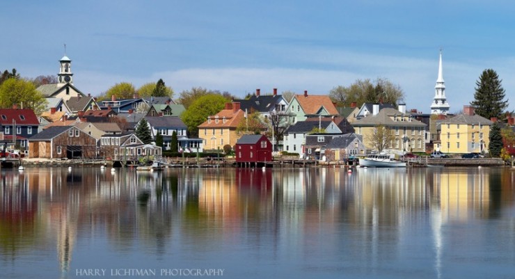 Portsmouth-Photo by Harry Lichtman