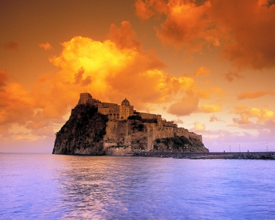 Top 10 Incredible Italian Castles