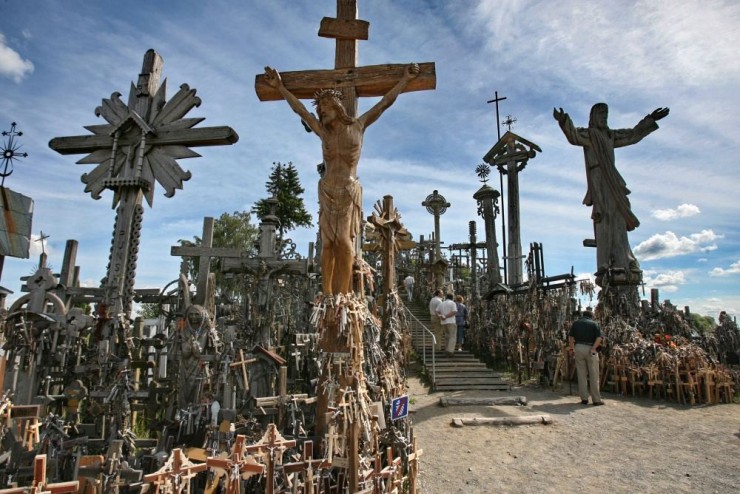 Crosses-Photo from Mususalis