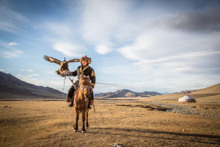 Mongolian Eagle hunter