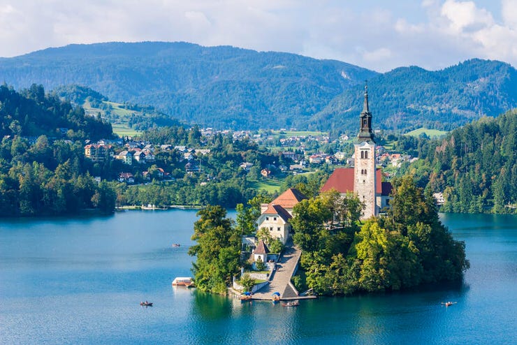 Church-of-the-Assumption-of-Maria-Bled-Slovenia.jpg