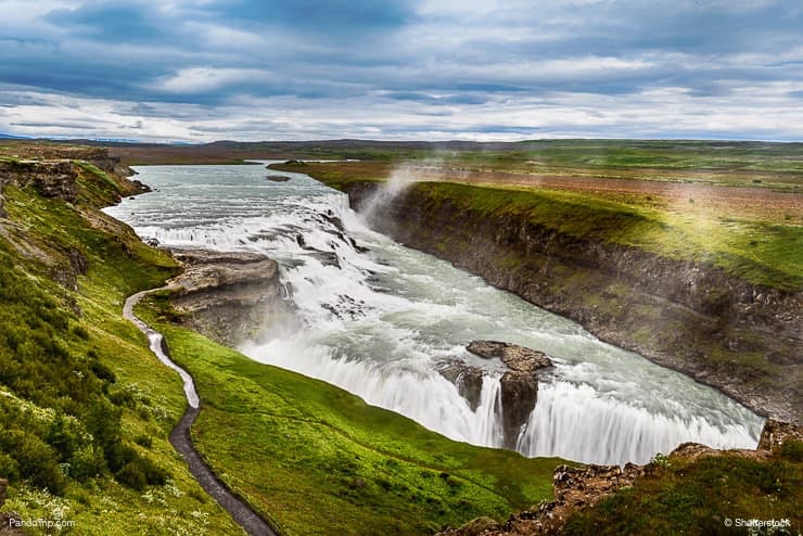 La cascada de Gullfoss uno de los monumentos más famosos de Islandia