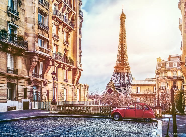 Small street in Paris with a view of Eiffel Tower