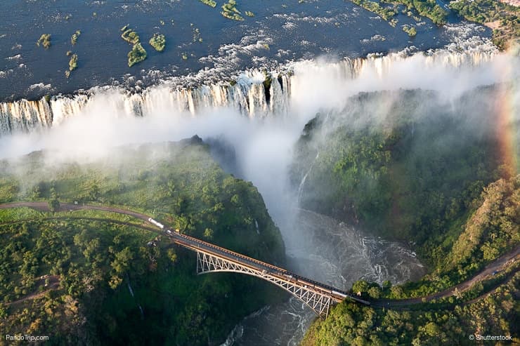 Vista de las cataratas Victoria desde un helicóptero