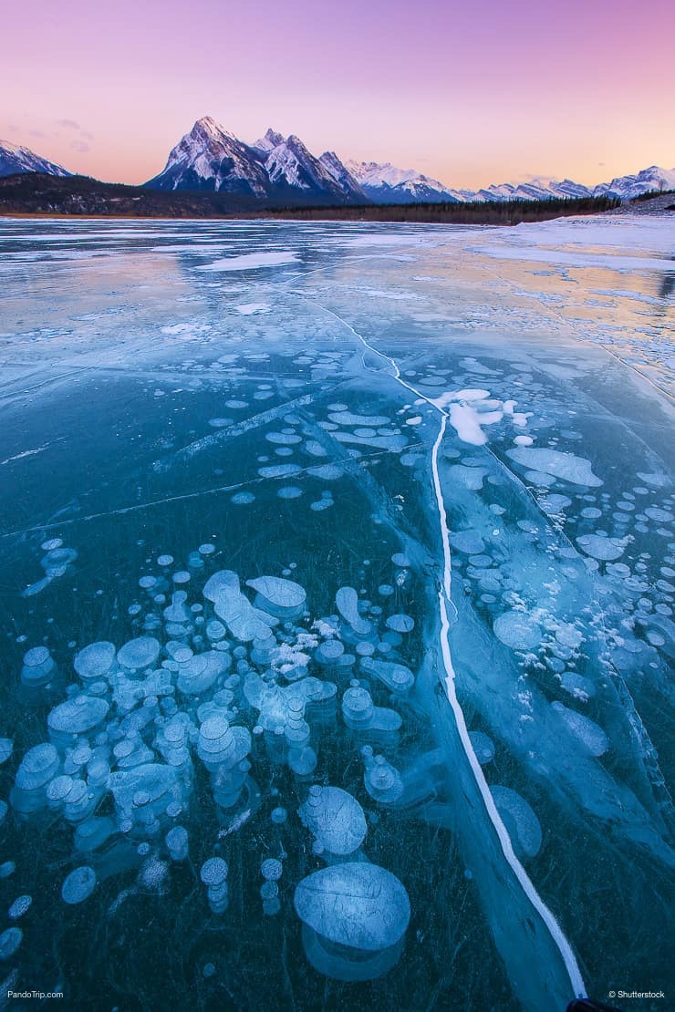 Abraham lake at sunrise