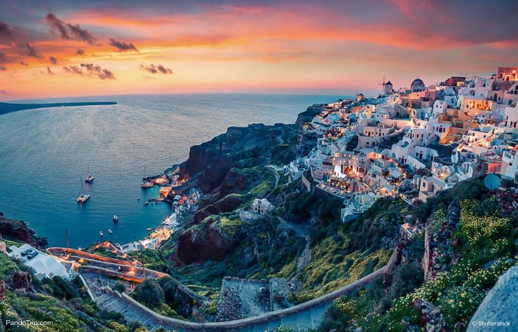 Oia, Santorini, Greece