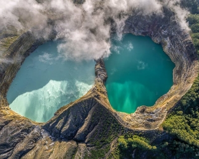 Top 10 Stunning Volcanoes Around the World