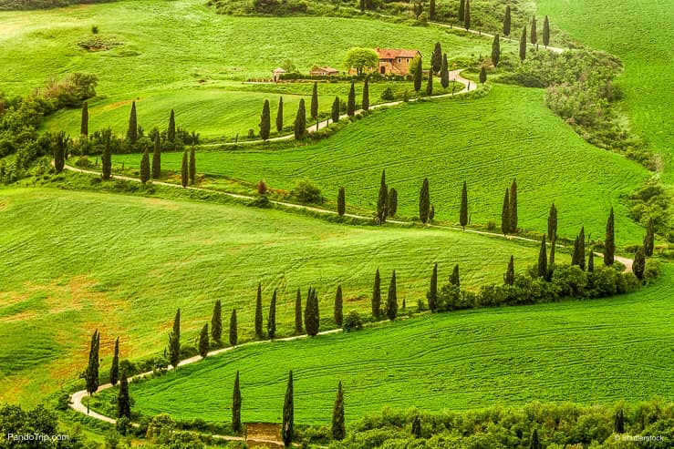 La strada di Valoresi from La Foce to Monticchiello, Tuscany, Italy