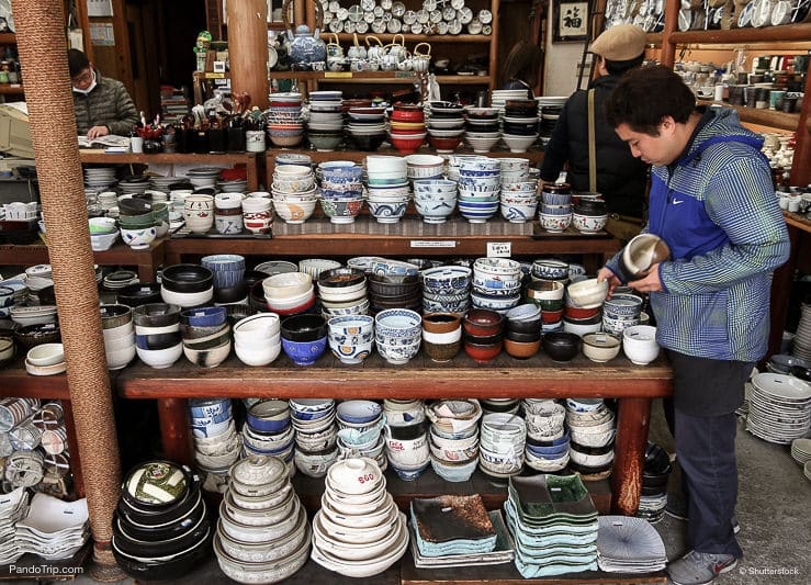 Japanese ceramic tableware store in Kappabashi, Asakusa