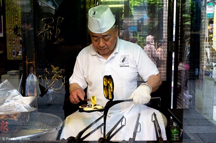 Making Ningyo Yaki at Nakamise Dori, Asakusa, Tokyo