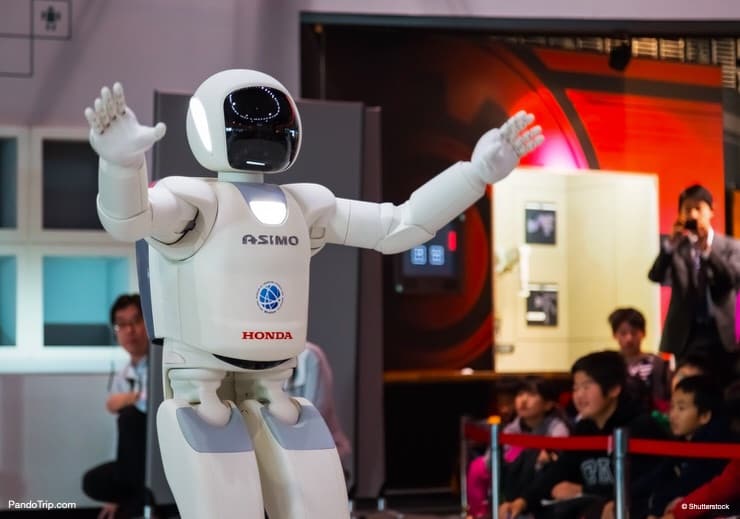 Asimo, the humanoid robot, at Miraikan, The National Museum of Emerging Science and Innovation, Odaiba, Tokyo, Japan