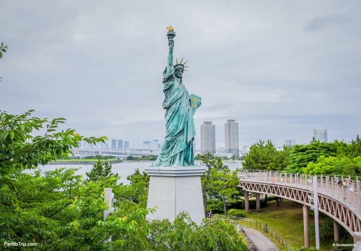 The Statue Of Liberty in Odaiba, Tokyo, Japan