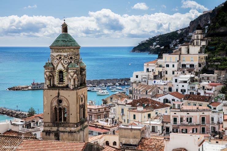 Beautiful Amalfi town, the Amalfi Coast, Italy