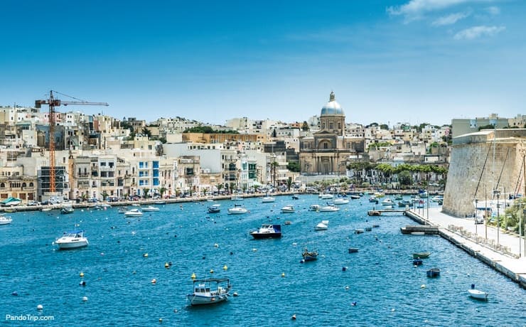 The bay near Valletta in Malta