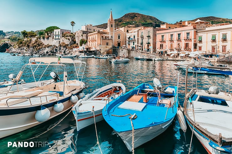 Marina Corta, Lipari