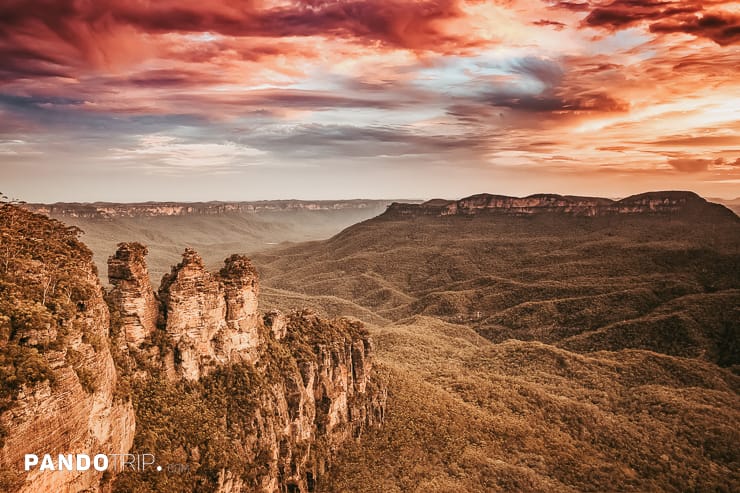 Tree Sisters Blue Mountains, Jamison Valley, Australia