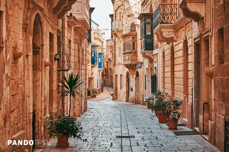 Cobblestone street in Birgu city, Malta