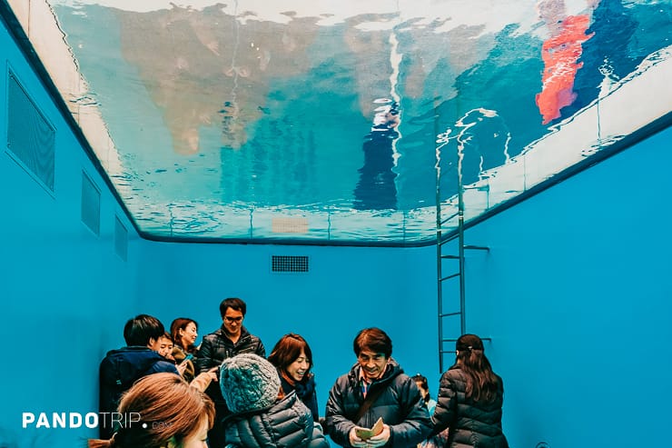 Fake Swimming Pool by Leandro Erlich in Kanazawa