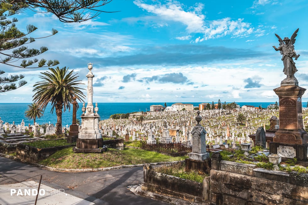 Top 10 Impressive Cemeteries Around the World