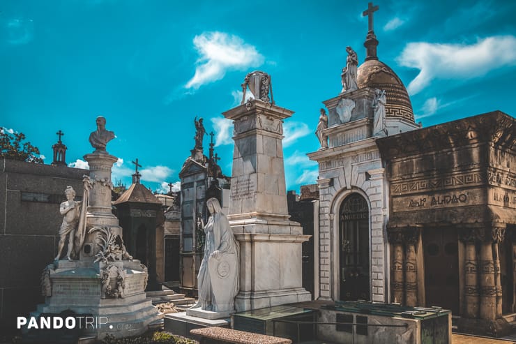 La Recoleta Cemetery in Buenos Aires, Argentina