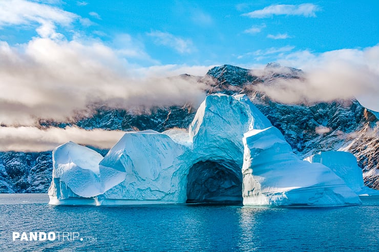 Iceberg in Scoresbysund