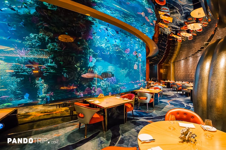 Ristorante L' Olivo at Al Mahara with seawater aquarium