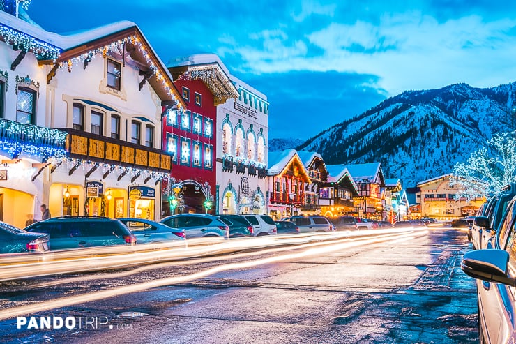 Leavenworth during Christmas lighting festival