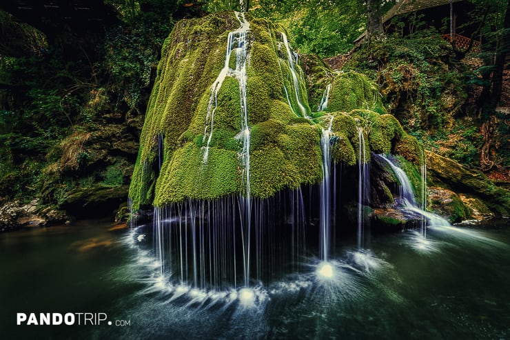 Mushroom shaped Bigar Waterfall