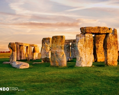 10 Oldest Landmarks in the World