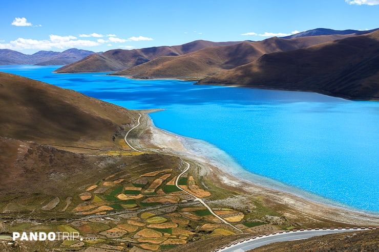 Aeriel view of Yamdrok Lake