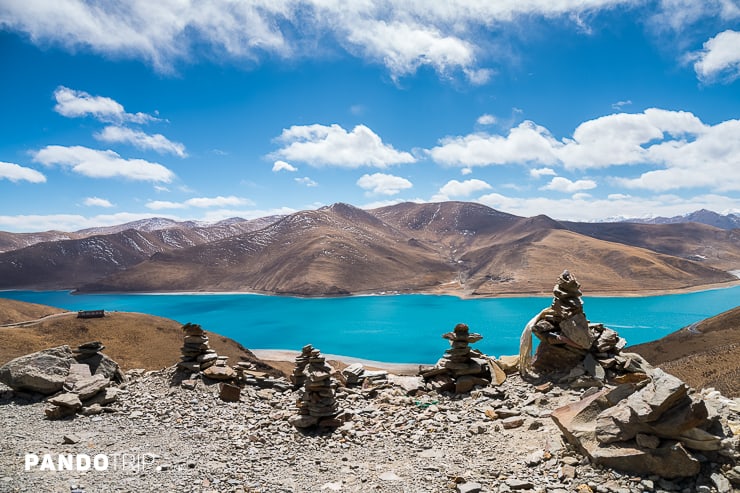 Turquoise Waters of Yamdrok Lake