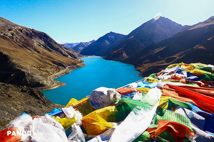 Yamdrok Lake is a freshwater lake in Tibet, it is one of the three largest sacred lakes in Tibet